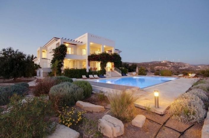 Image No.1-6 Bed Villa for sale