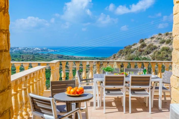 Image No.3-3 Bed Villa for sale