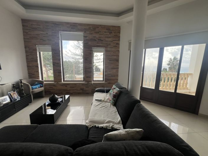 Image No.5-Commercial à vendre à Chlorakas