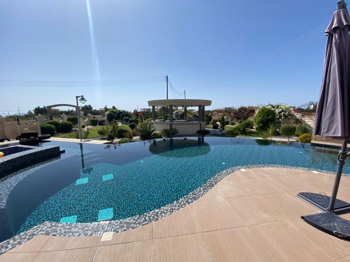 Image No.3-4 Bed Villa for sale