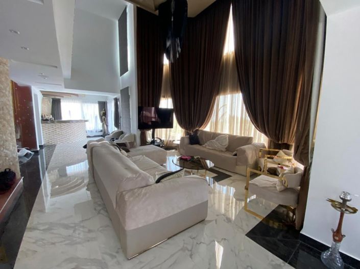 Image No.7-4 Bed Villa for sale