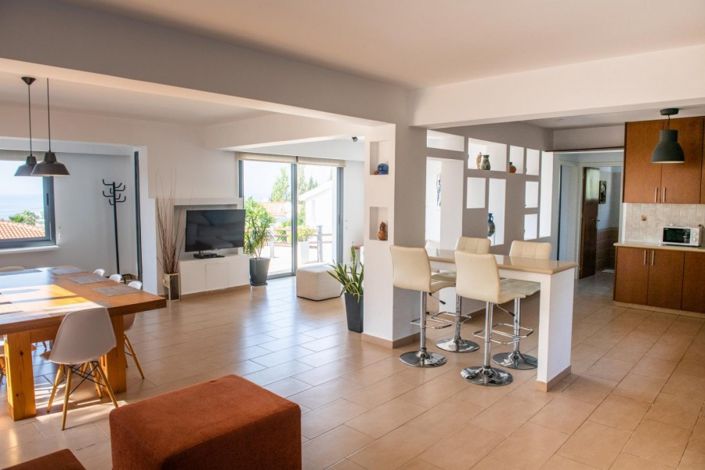 Image No.7-3 Bed Villa for sale