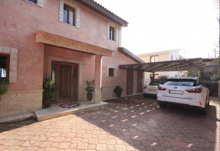 Image No.3-4 Bed Villa for sale