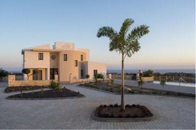Villa de 4 chambres à vendre à Paphos