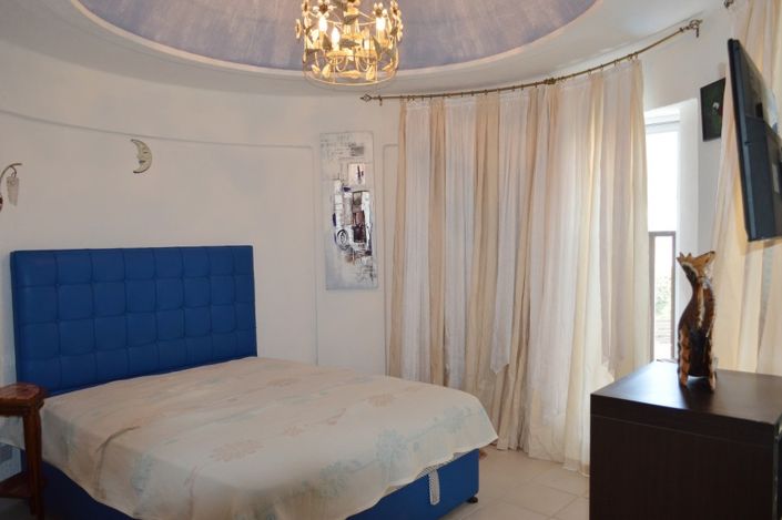 Image No.10-3 Bed Villa for sale