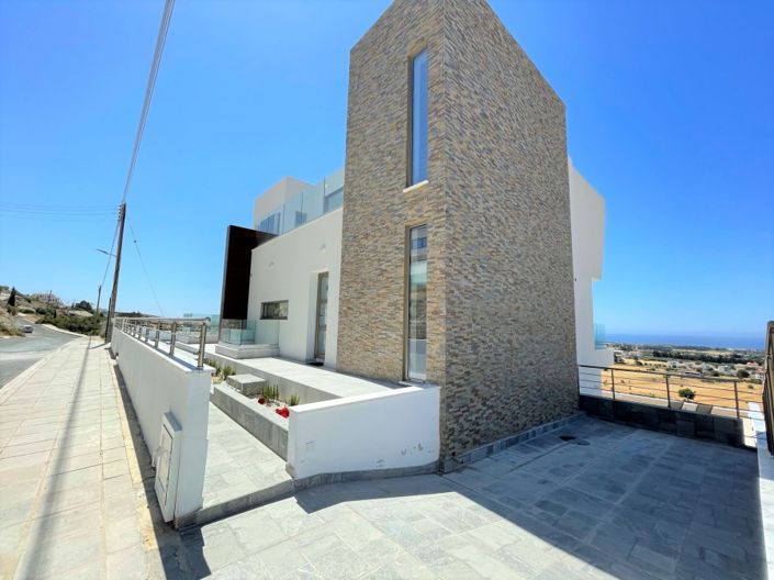 Image No.5-5 Bed Villa for sale