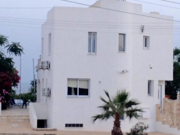 Image No.3-6 Bed House for sale