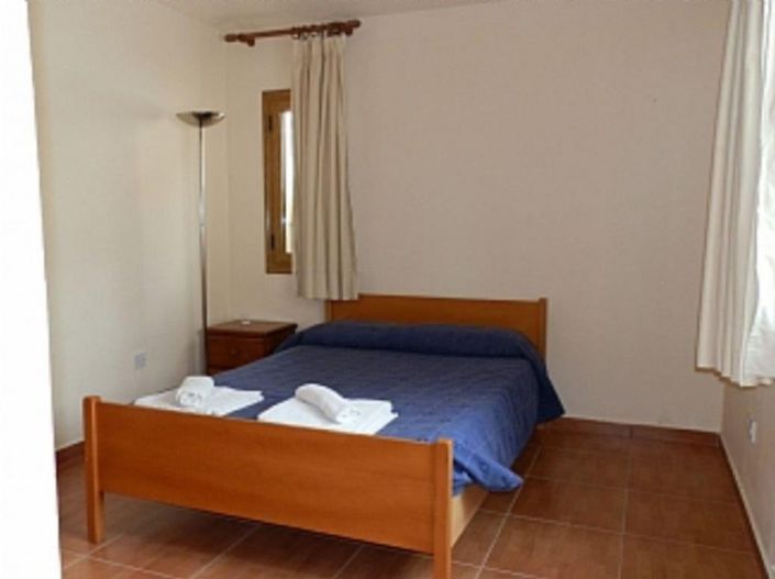 Image No.6-6 Bed House for sale