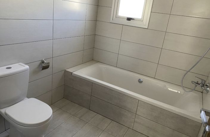 Image No.8-3 Bed Villa for sale