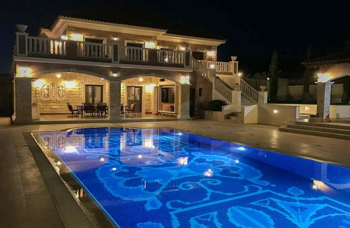 Image No.7-6 Bed Villa for sale