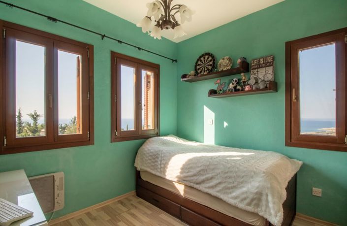 Image No.9-2 Bed Apartment for sale