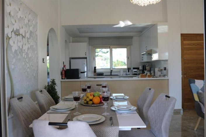 Image No.3-Bungalow de 2 chambres à vendre à Chlorakas