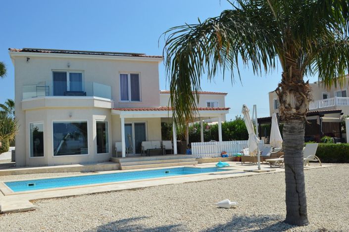 Image No.1-3 Bed Villa for sale