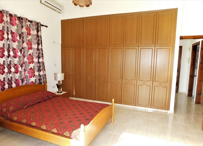 Image No.10-4 Bed Villa for sale