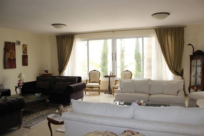 Image No.2-Villa de 6 chambres à vendre à Paphos