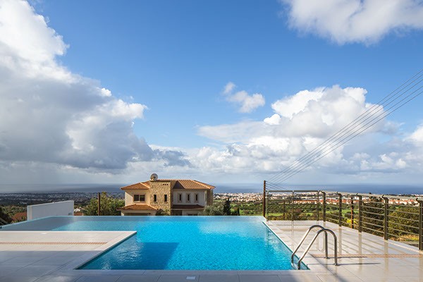 Image No.2-Villa de 8 chambres à vendre à Mesa Chorion