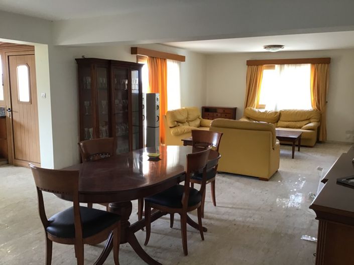 Image No.7-7 Bed Villa for sale