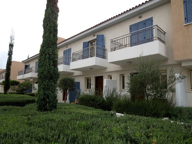Image No.2-2 Bed Townhouse for sale
