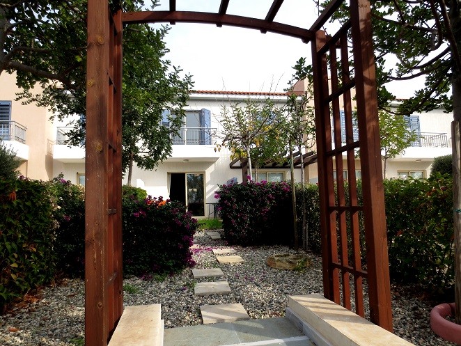 Image No.8-2 Bed Townhouse for sale