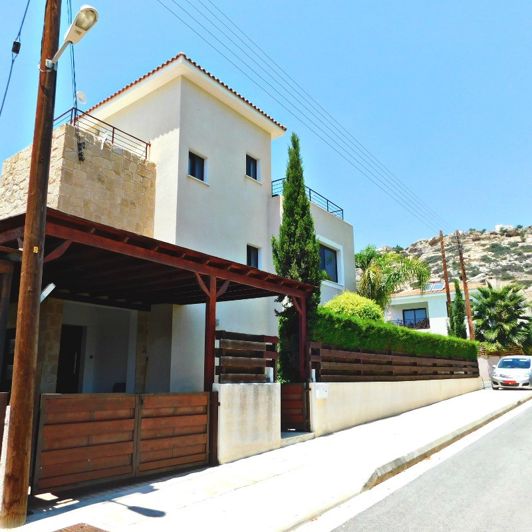 Image No.1-3 Bed Villa for sale