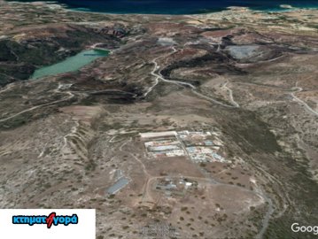 1 - Akoursos, Land
