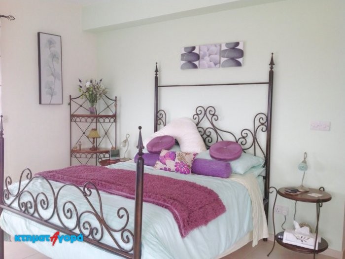 Image No.10-Villa de 6 chambres à vendre à Akoursos