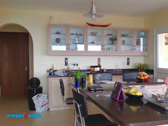 Image No.3-6 Bed Villa for sale