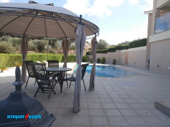 Image No.2-4 Bed Villa for sale