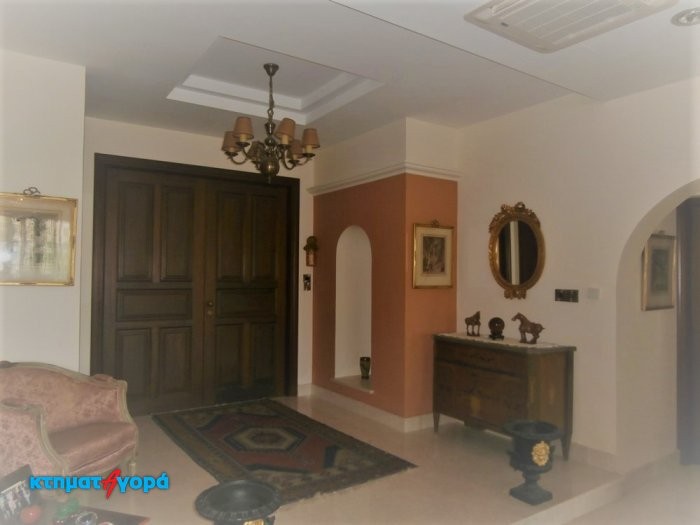 Image No.5-Villa de 4 chambres à vendre à Letymvou