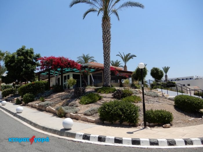 Image No.2-Commercial à vendre à Coral Bay