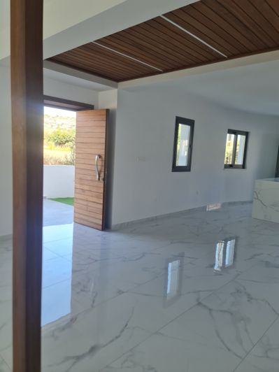 Image No.4-3 Bed Villa for sale