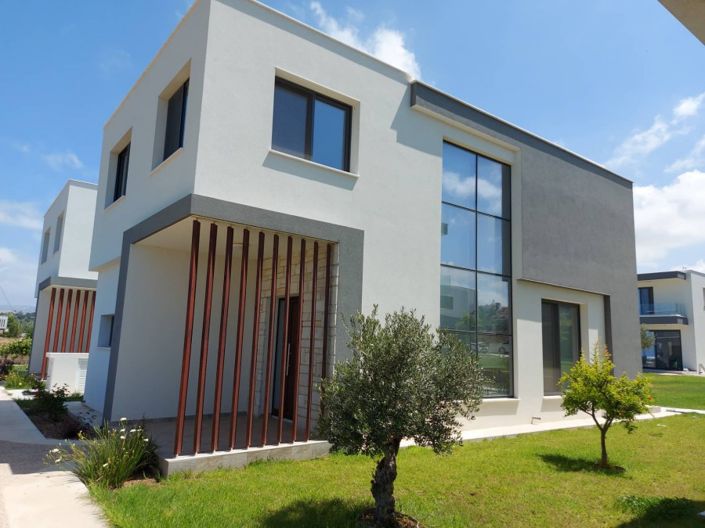 Image No.3-3 Bed Villa for sale