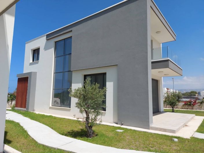 Image No.4-3 Bed Villa for sale