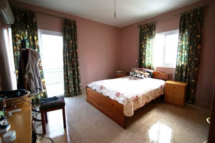 Image No.7-3 Bed Apartment for sale