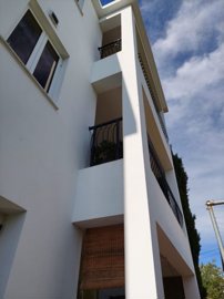 Building For Sale  in  Armou