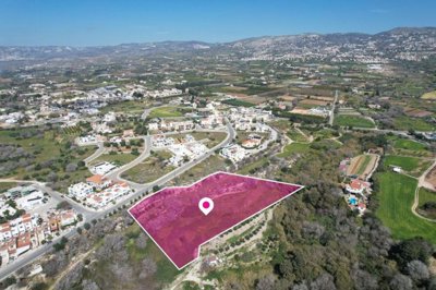 Residential/Agricultural field Kissonerga, Paphos