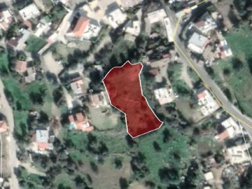 Residential Land  For Sale  in  Peristerona