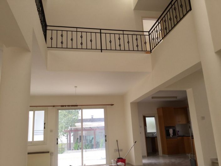 Image No.5-Maison de 4 chambres à vendre à Empa