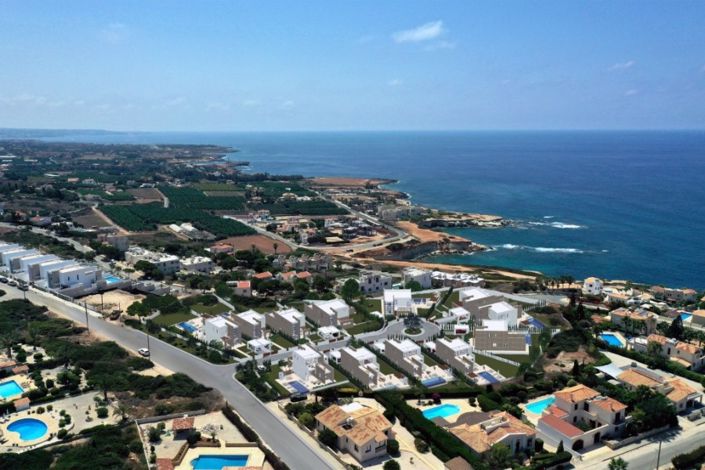 Image No.3-6 Bed Villa for sale