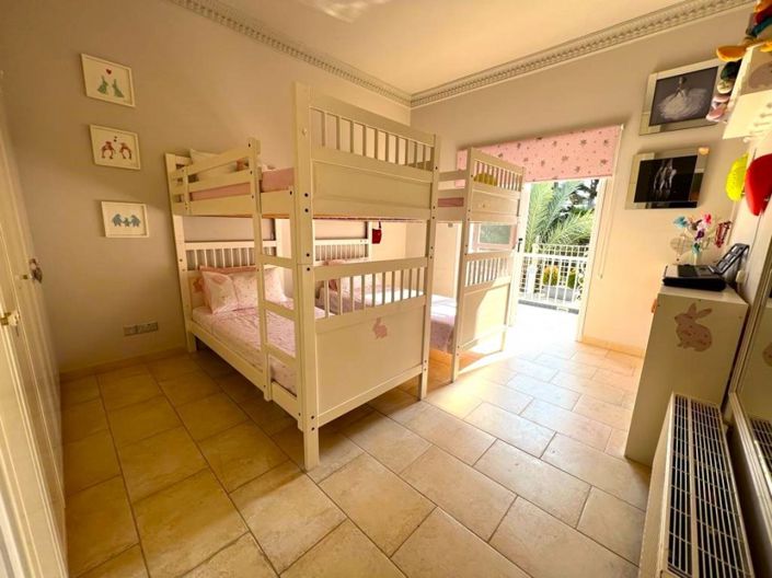 Image No.10-3 Bed Villa for sale