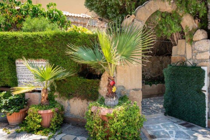 Image No.3-Commercial for sale