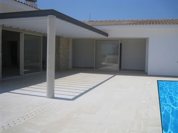 Detached Villa For Sale  in  Neo Chorio