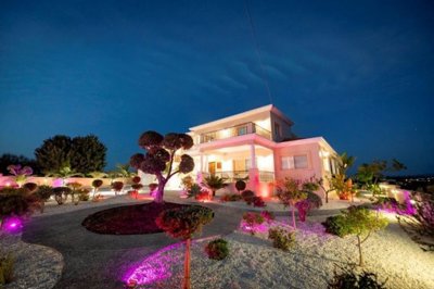 Detached Villa For Sale  in  Anarita