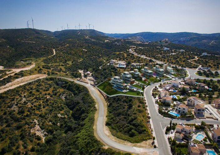 Image No.2-4 Bed Villa for sale