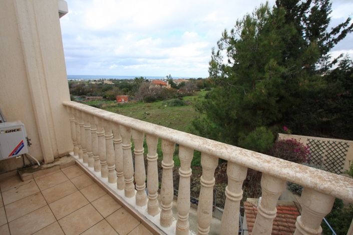 Image No.3-Villa de 4 chambres à vendre à Chlorakas