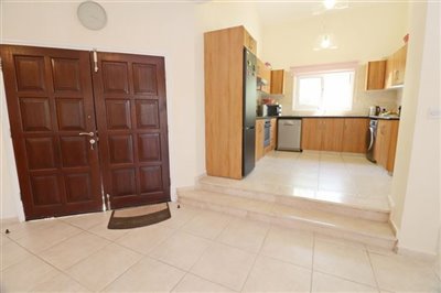 Detached Villa For Sale  in  Neo Chorio