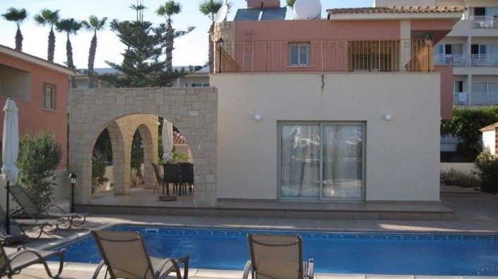 Image No.10-3 Bed Villa for sale