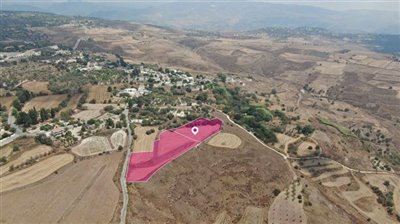 2 fields in Thrinia, Paphos