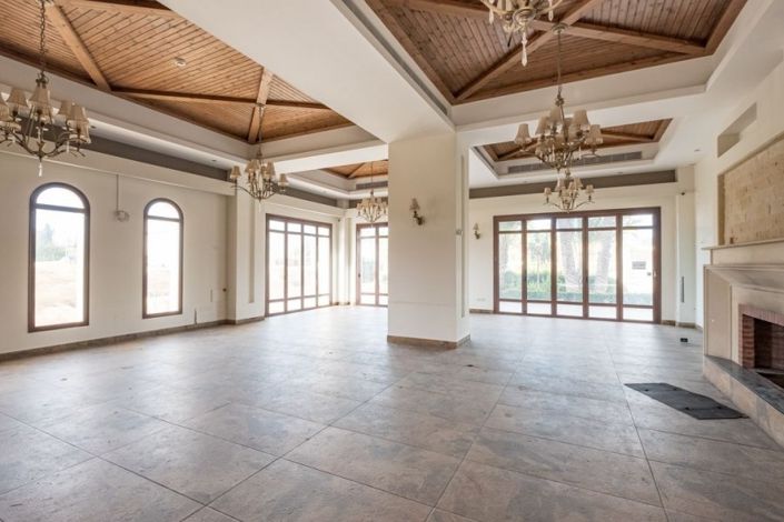 Image No.5-Commercial for sale