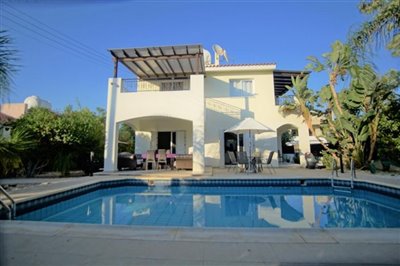 Detached Villa For Sale  in  Empa